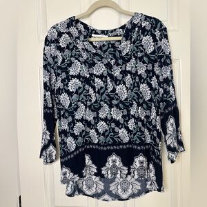 Fun2Fun Floral V-Neck Blouse – Size XL